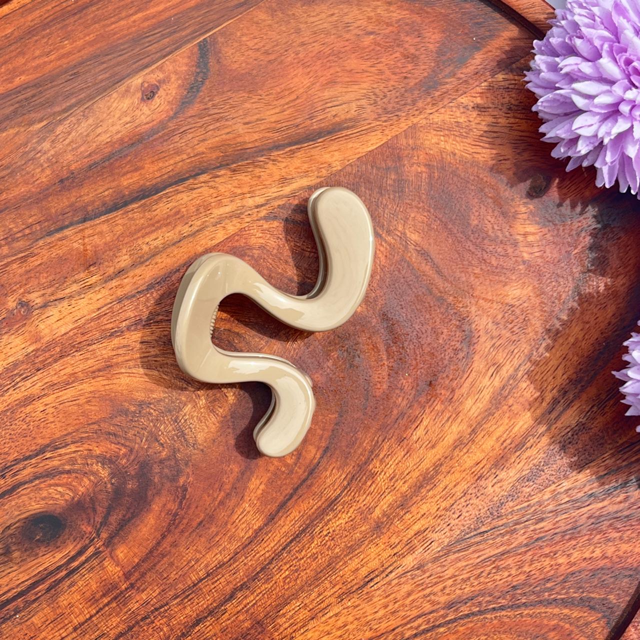 Boefini Curved Arch Hair Claw - Dark colors 7.5cm