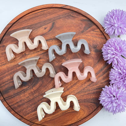 Boefini Abstract Wave Hair Claw - Nude colors 9cm