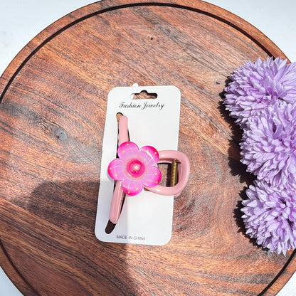 Pastel Daisy Hair Claw - Medium