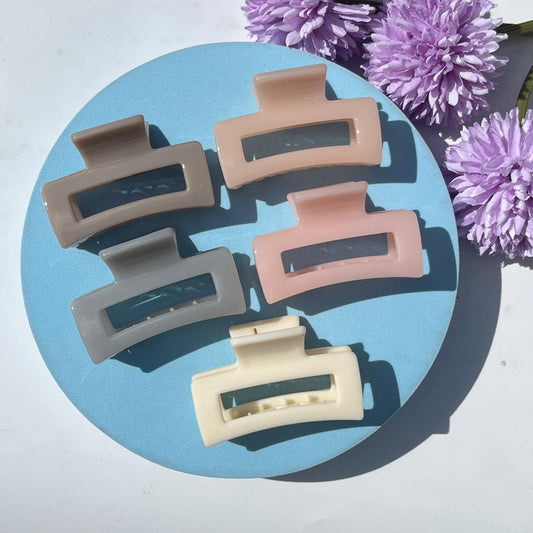 Boefini Minimal Rectangle Hair Claw - Medium