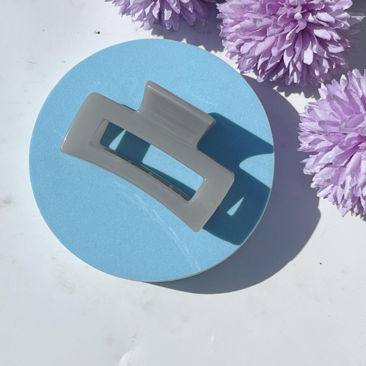 Boefini Minimal Rectangle Hair Claw - Medium