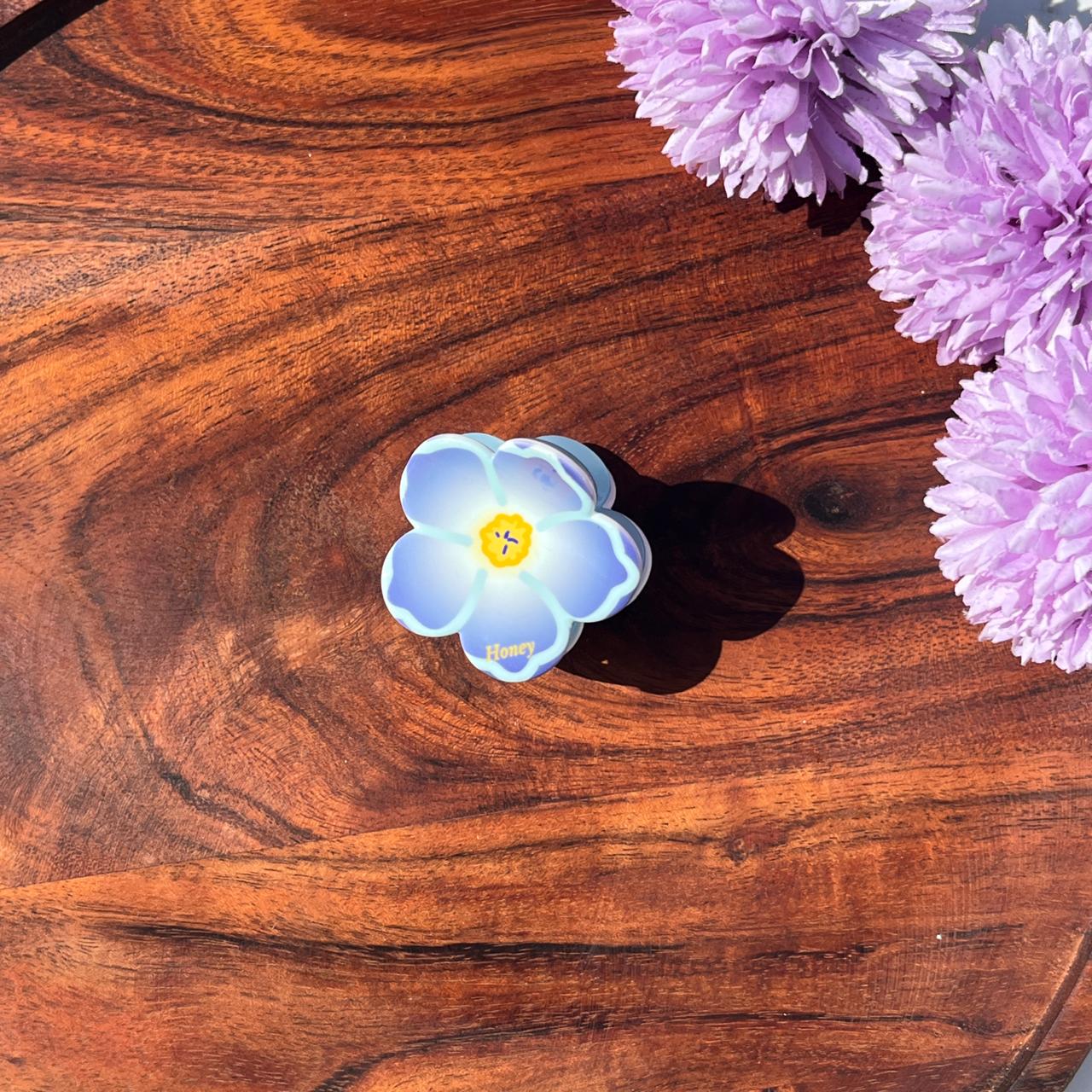 Honey Blossom Hair Claw - Medium