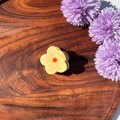 Honey Blossom Hair Claw - Medium
