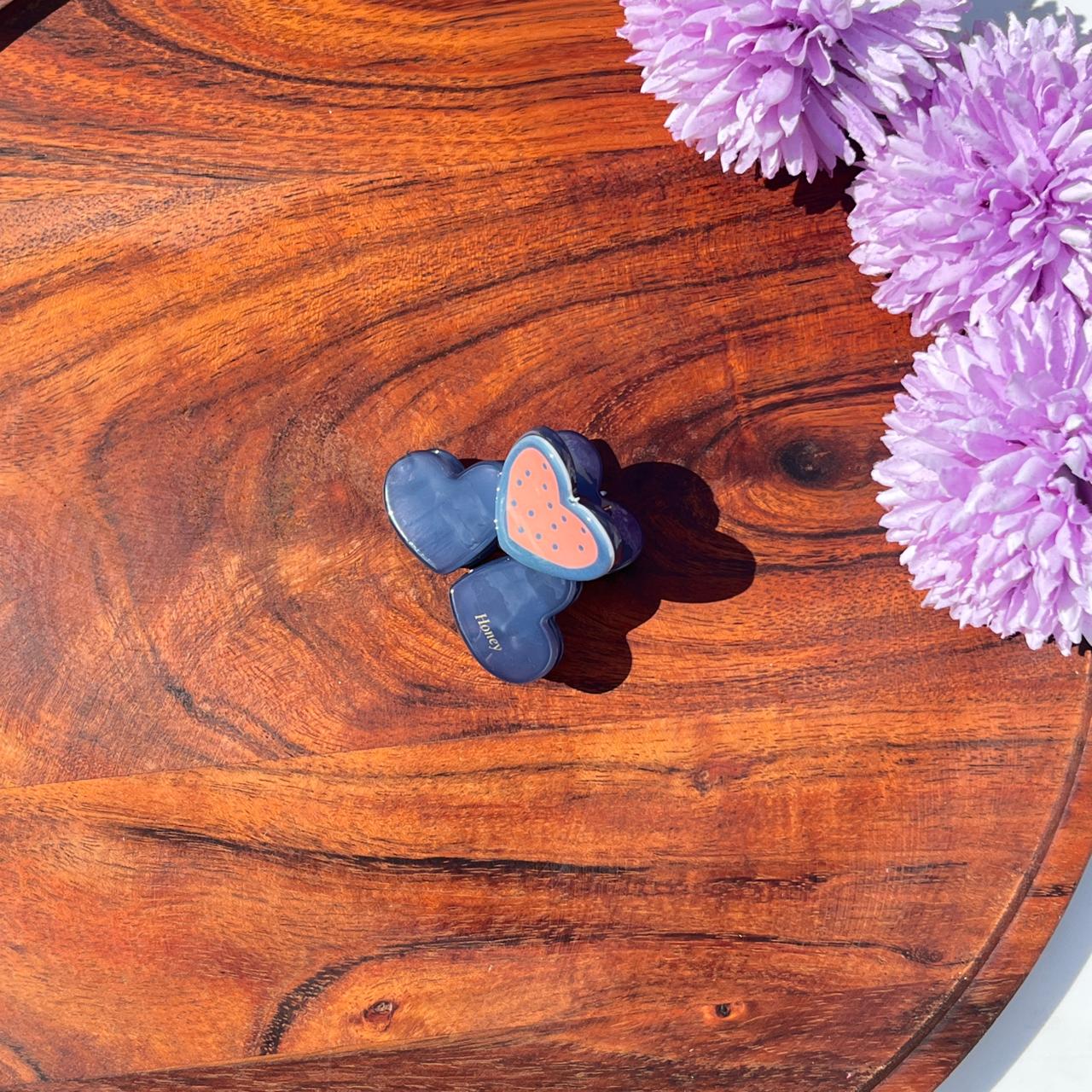 Honey Heart Accent Hair Claw - Medium 5cm