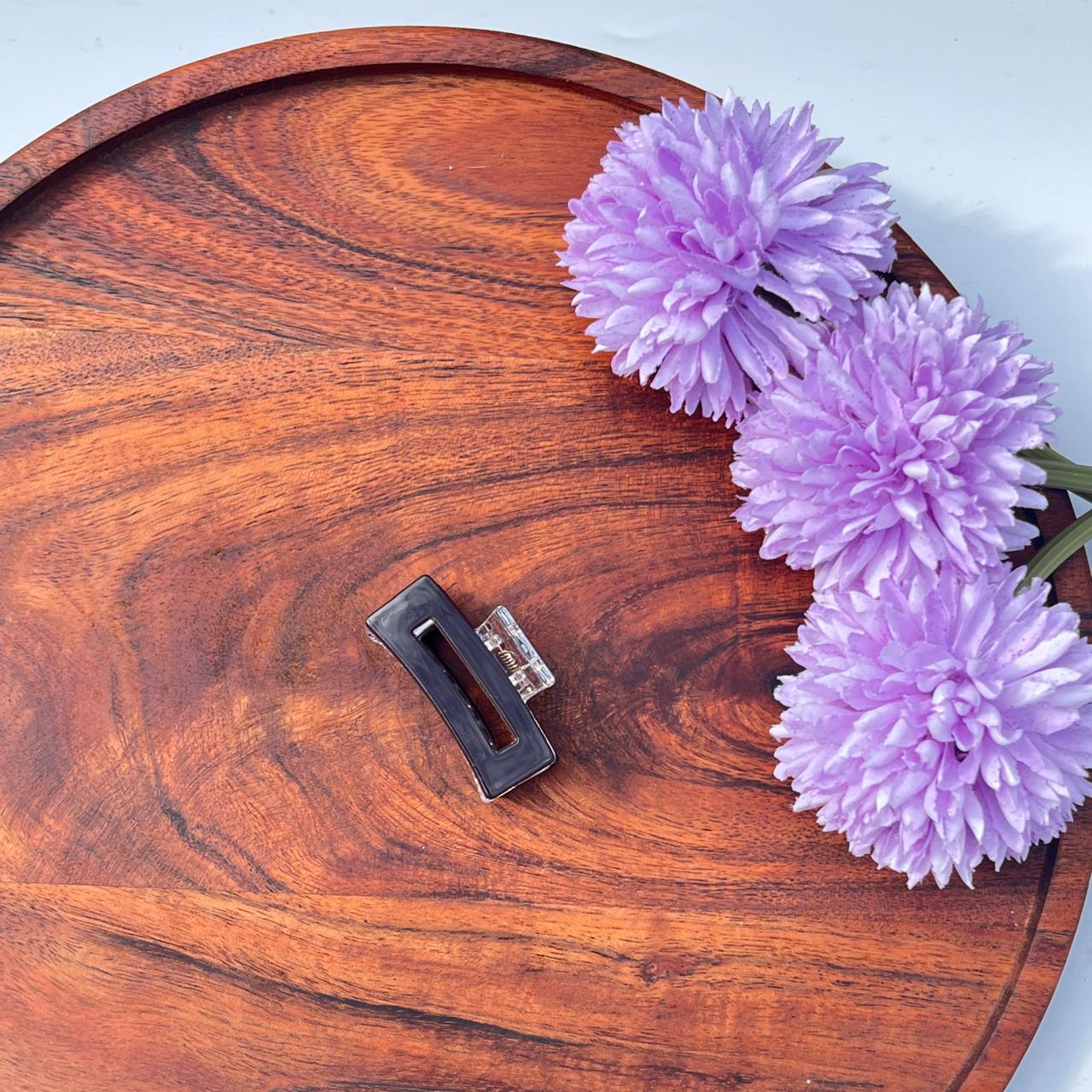 Minimal Rectangle Hair Clutcher - small