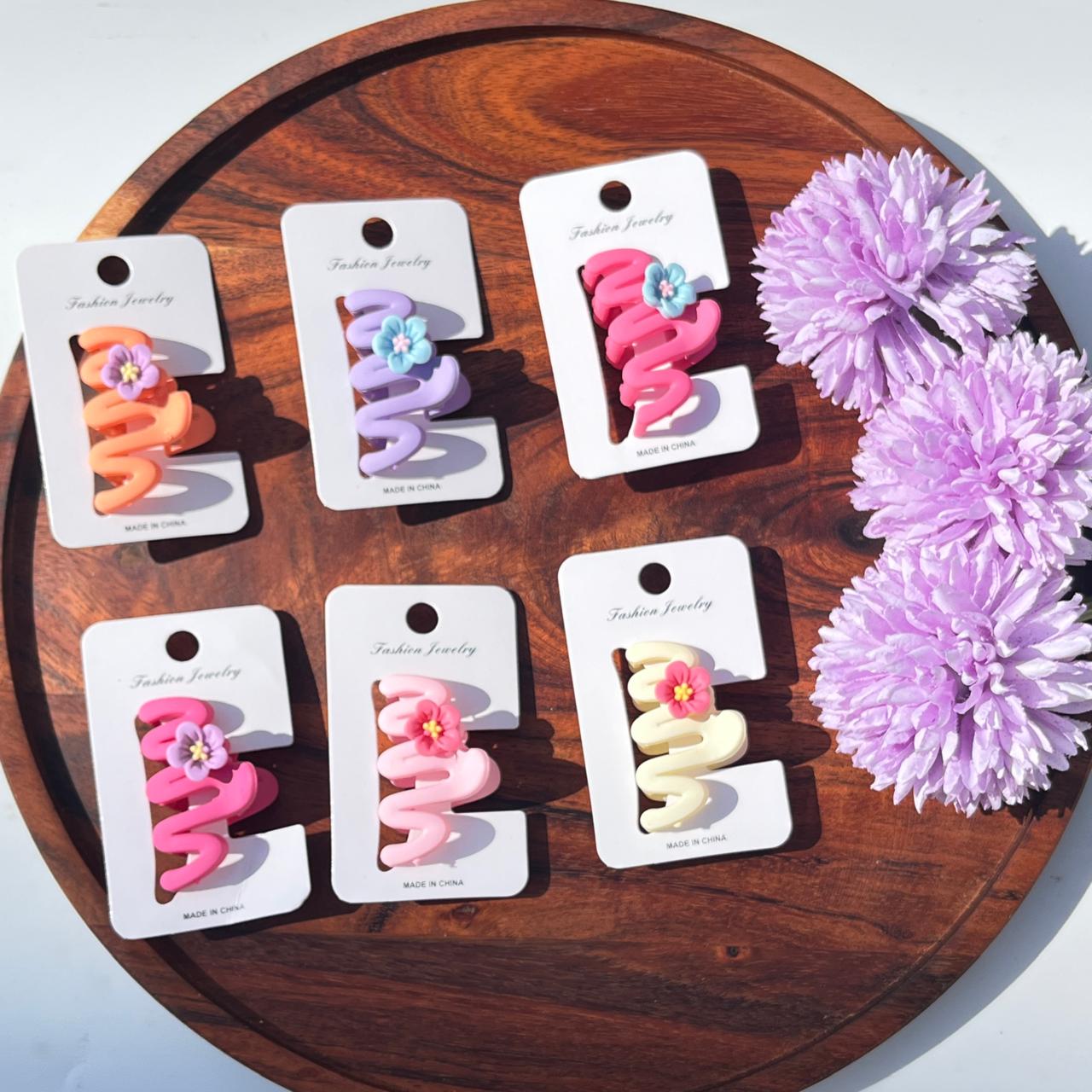 Mini Pastel Wave Claw Clip - Small