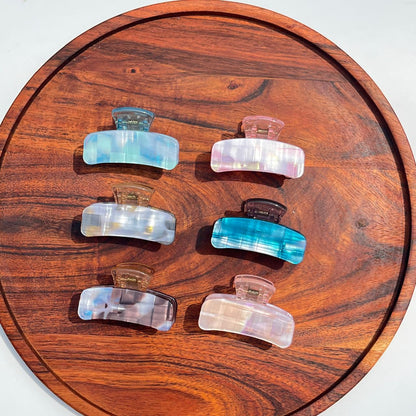 Prism Glow Marble Hair Claw - Medium