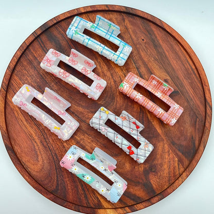 Elegant Acrylic Printed Hair Clutcher - 8.5cm