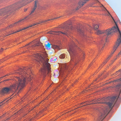 Royal Oval Pearl Claw Clip - Medium