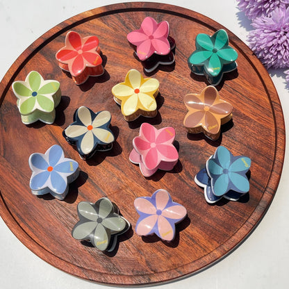 Honey Daisy Bloom Claw Clip - Medium