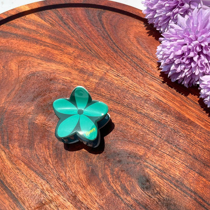 Honey Daisy Bloom Claw Clip - Medium