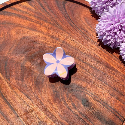 Honey Daisy Bloom Claw Clip - Medium