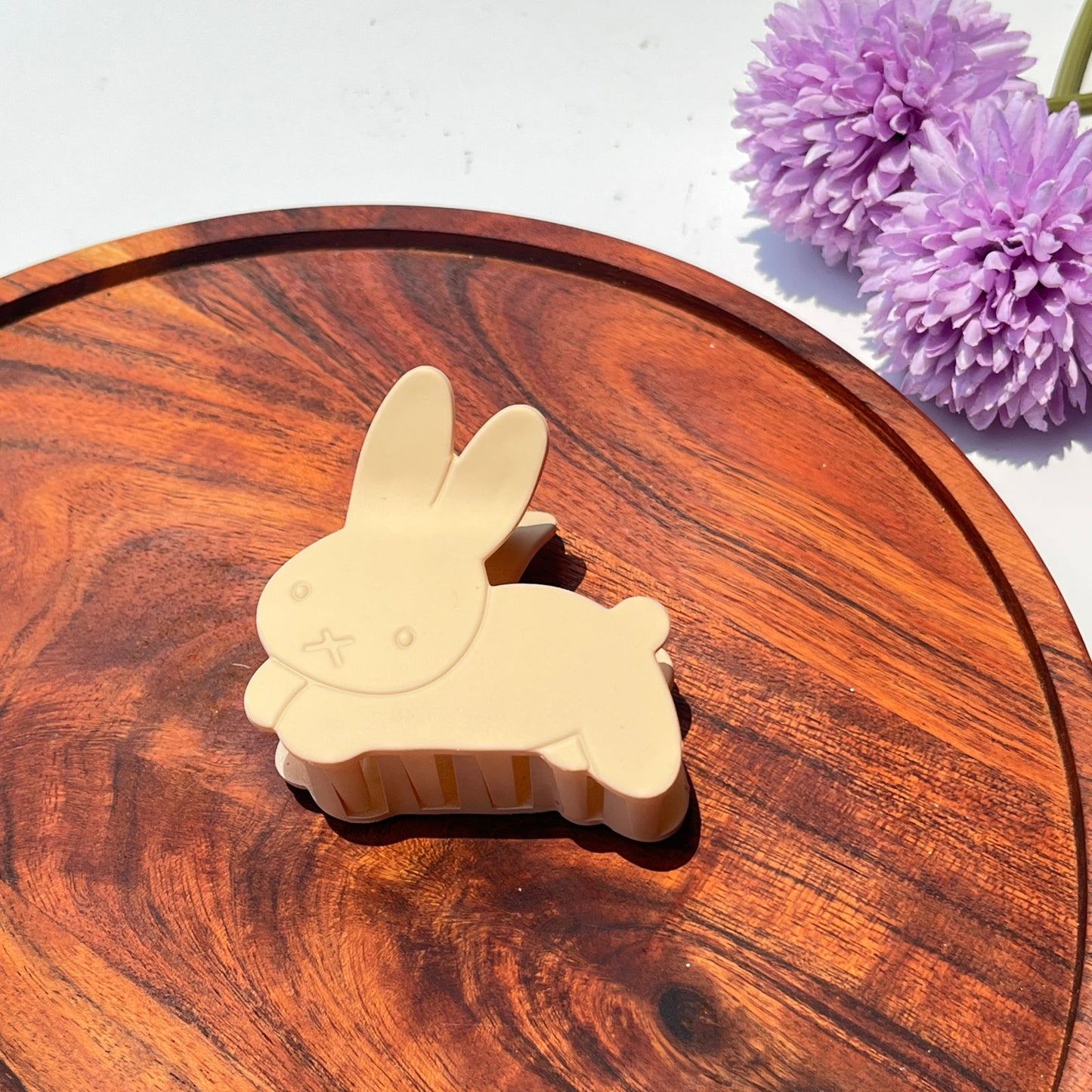 Soft Matte Bunny Clutcher - 7cm