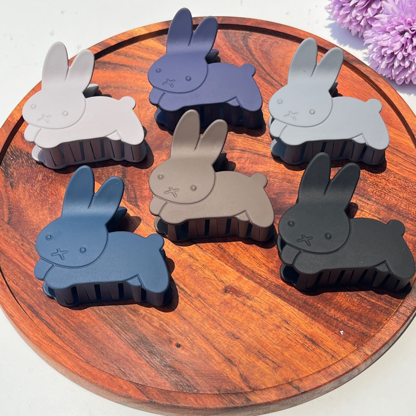 Soft Matte Bunny Clutcher - 7cm