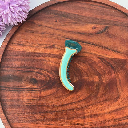Dual-Tone Glossy Banana Clip - Medium 8cm