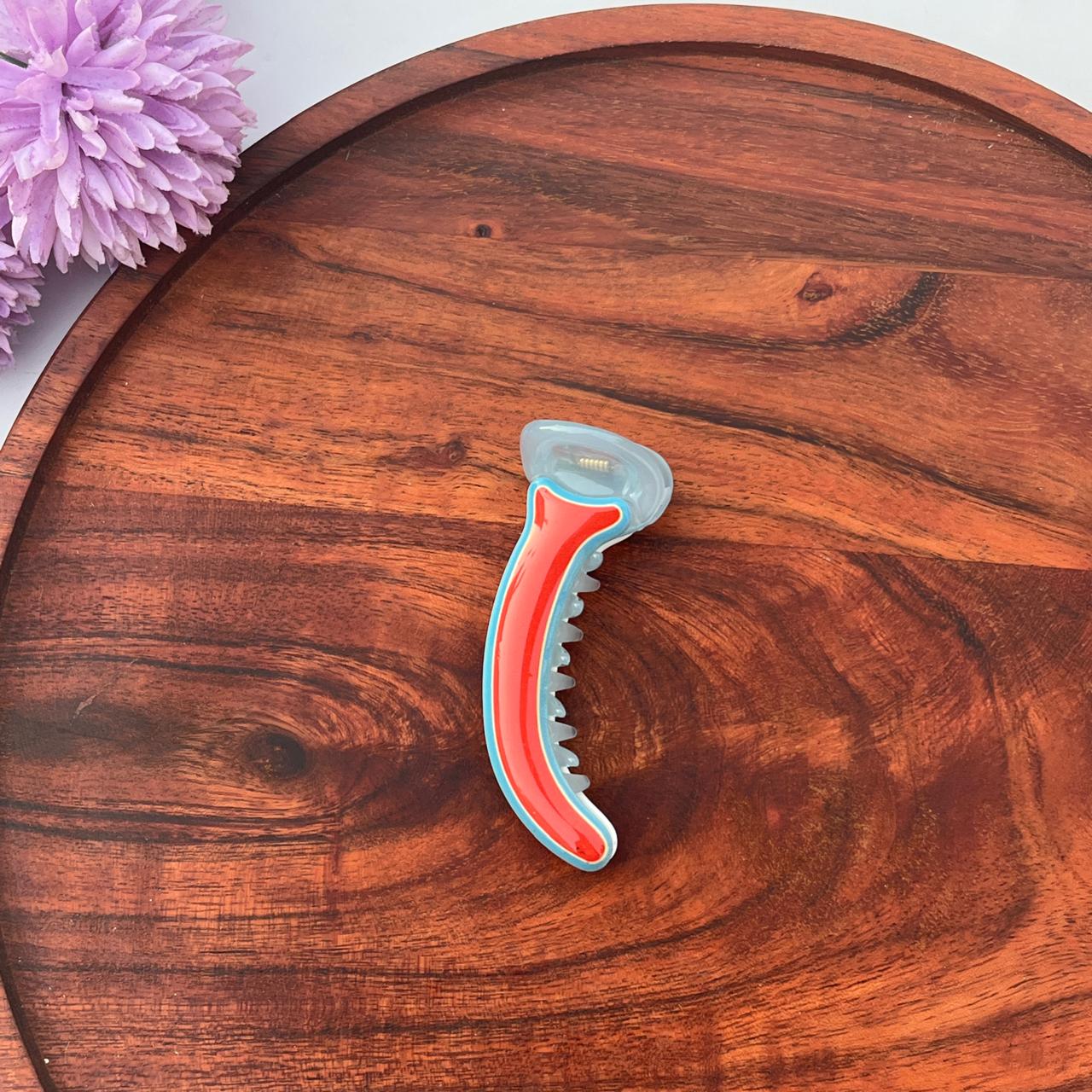 Dual-Tone Glossy Banana Clip - Medium 8cm