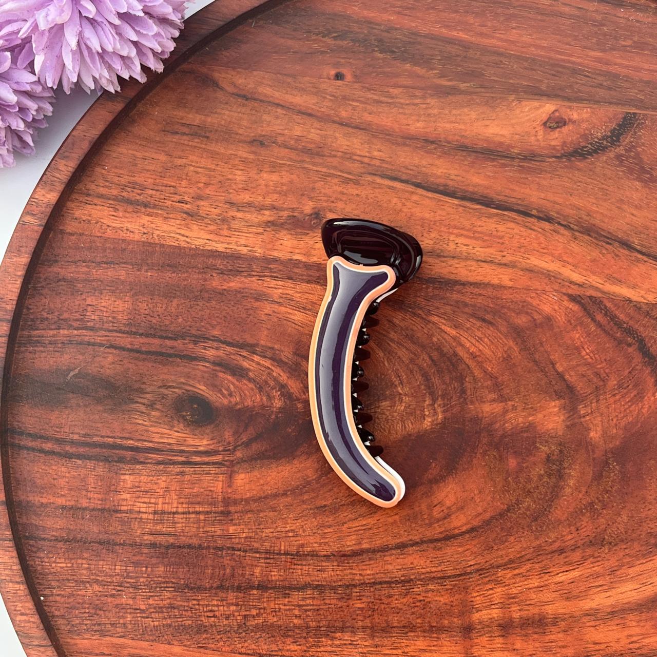Dual-Tone Glossy Banana Clip - Medium 8cm