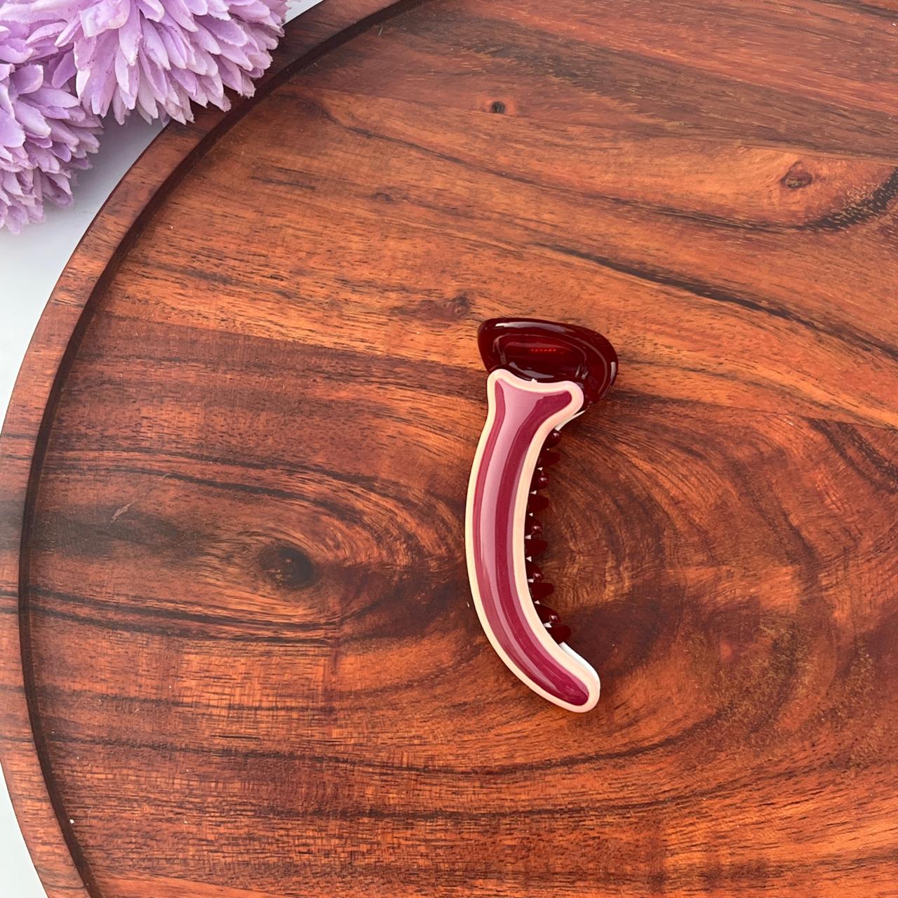 Dual-Tone Glossy Banana Clip - Medium 8cm