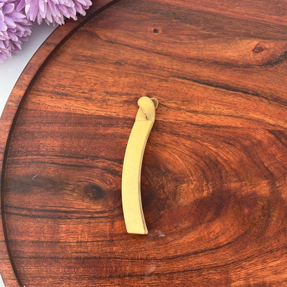 Matte Everyday Banana Clip - small 8cm