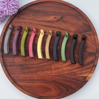 Matte Everyday Banana Clip - small 8cm