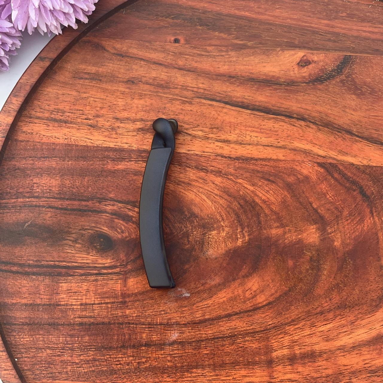 Matte Everyday Banana Clip - small 8cm
