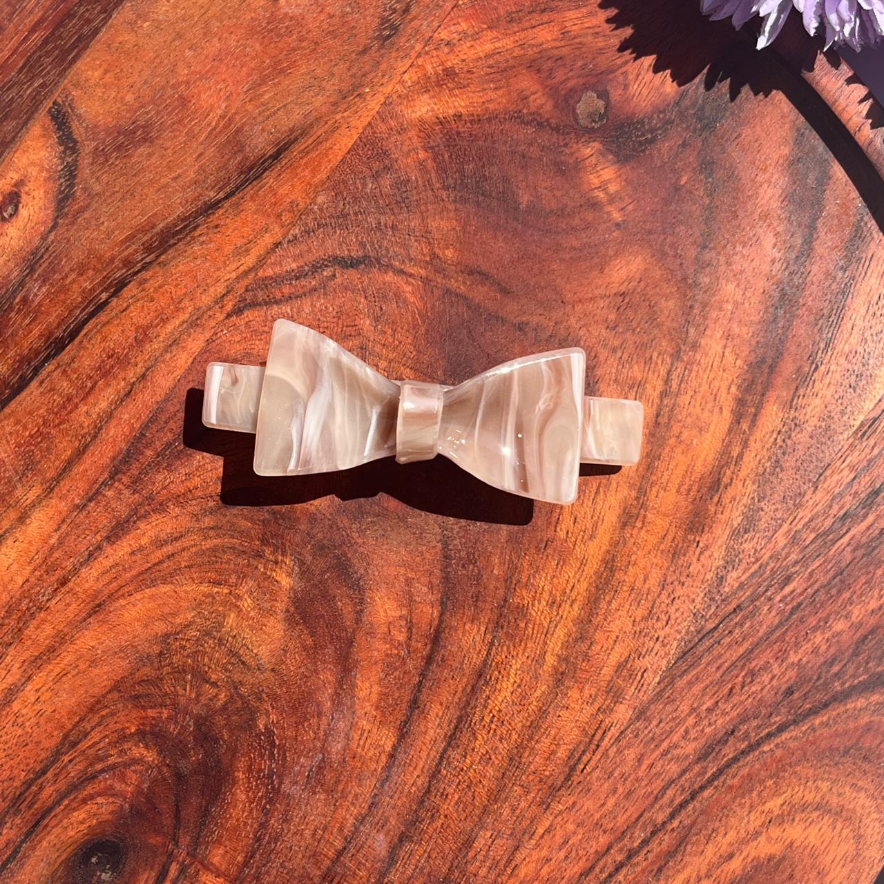 Geometric Bow Shape Barrette clip - Medium 8.5cm