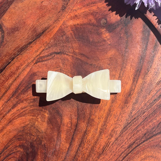 Geometric Bow Shape Barrette clip - Medium 8.5cm