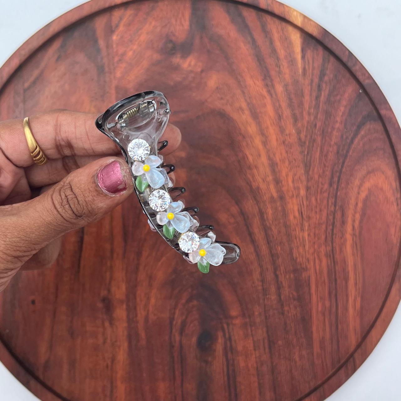 Bloomstone Banana Clip Collection- Medium 8cm