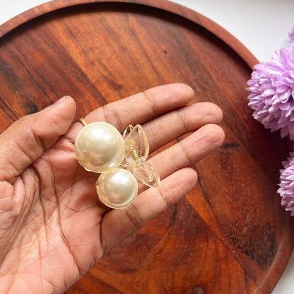Pearl Cherry Claw Clip 🍒 - 5cm Medium