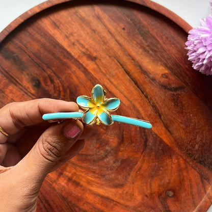 Petal Pop Hair Claw- 8cm Medium