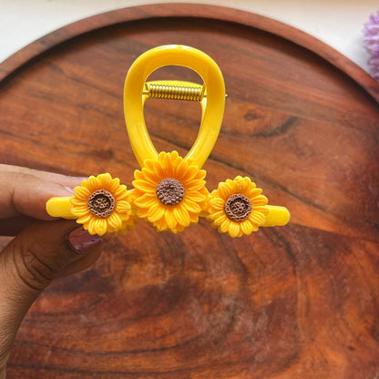 Sunflower Bloom Claw Clip- 8cm Medium
