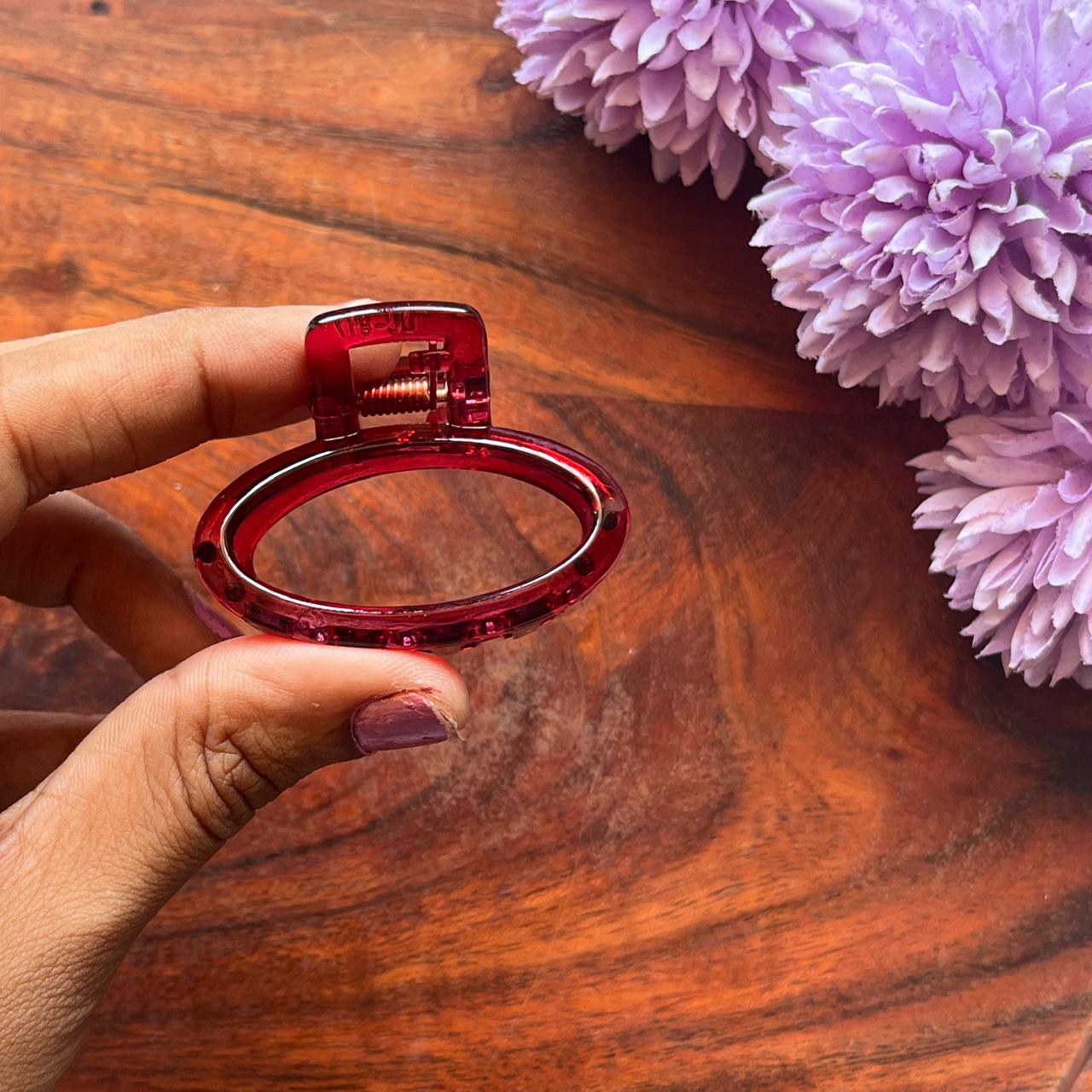 Oval Elegance Claw Clip- 5cm Small to Medium