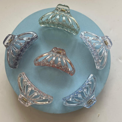 Crystal Leaf Cut-Out Claw Clip- Medium 7cm