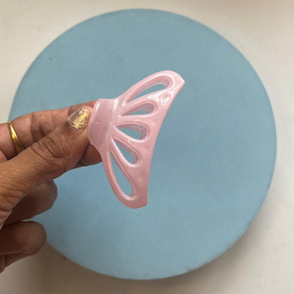 Petal Breeze Cut-Out Claw Clip- Medium 7cm