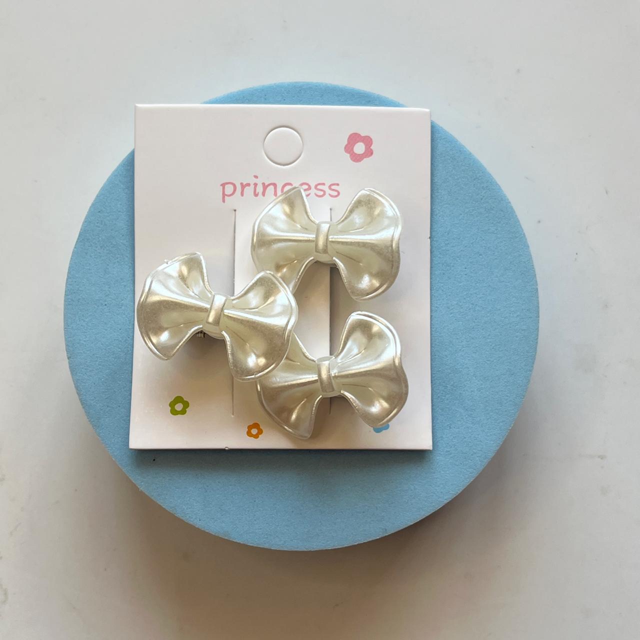 Pearl Bow Mini Hair Clips – Set of 3