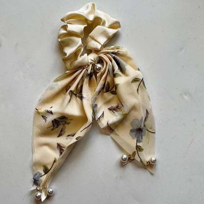 Floral Pearl Scrunchie Scarf – Pack of 1