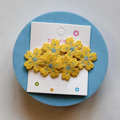Meadow Bloom Floral Hair Pins – Pack of 1