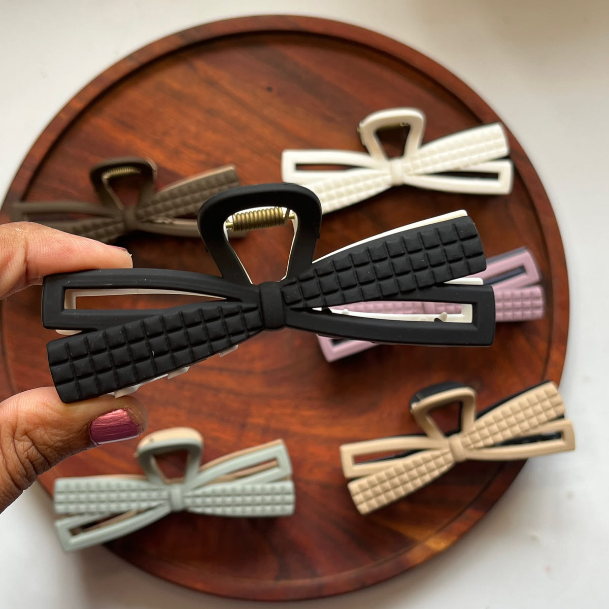 Dual Tone Bow Hair Clip – Chic Statement Bow - Large 11cm
